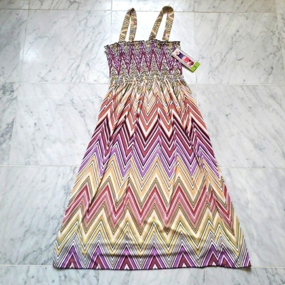 NEW Colorful Ruched Top Dress Size: Girls Jr Large